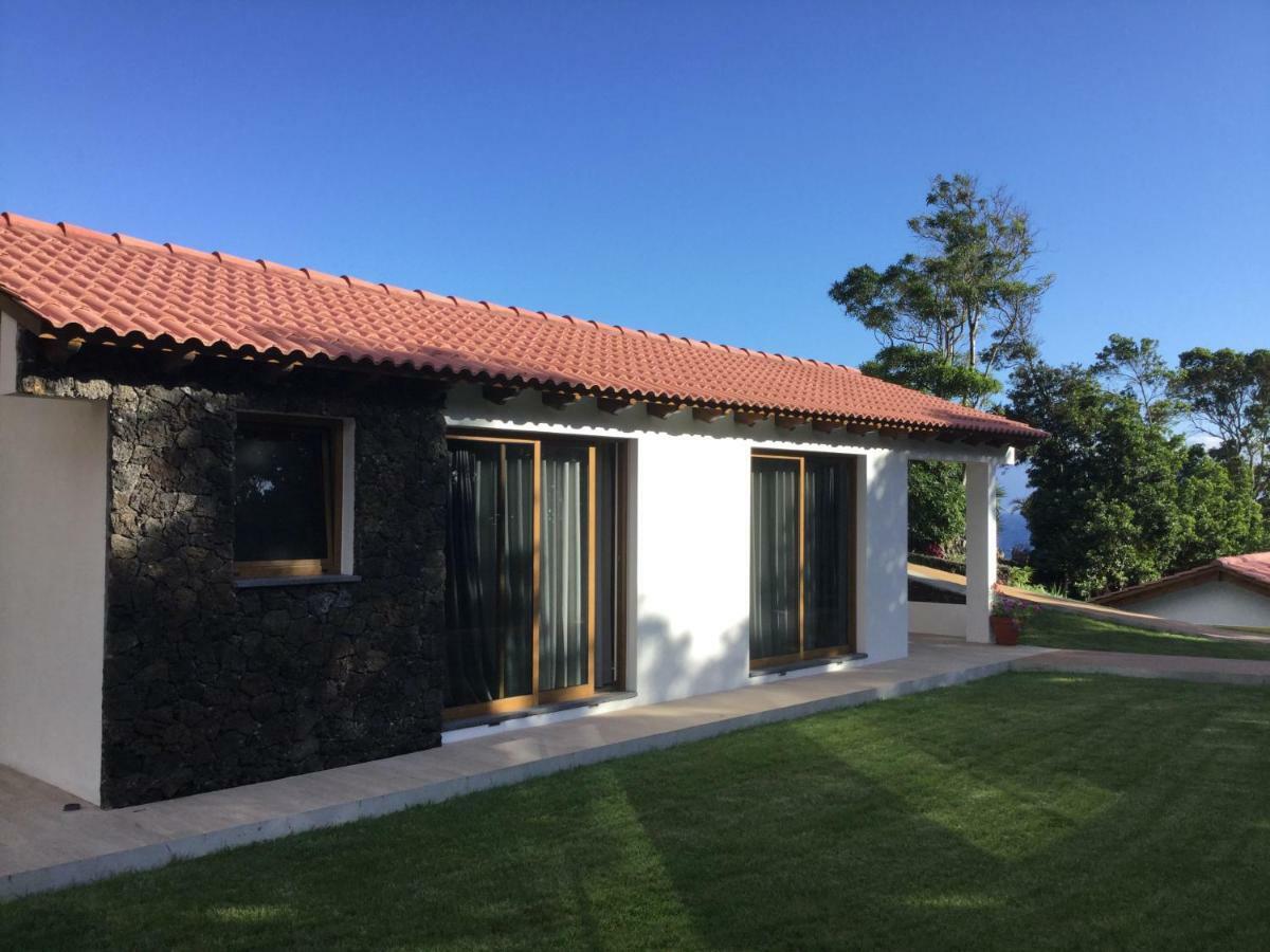 Villas Casteletes Urzelina 外观 照片